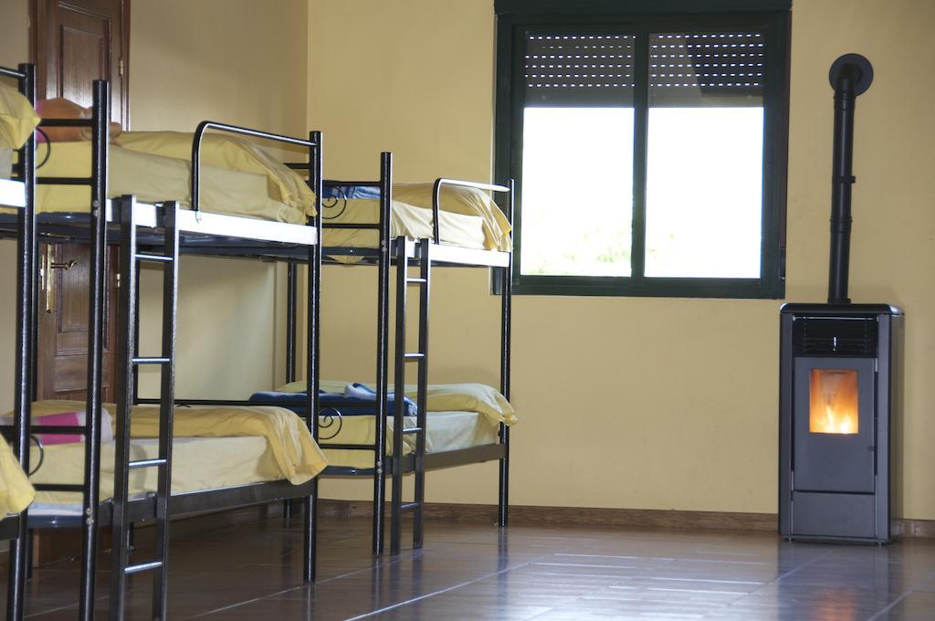 Albergue Los Blasones Sarria Værelse billede