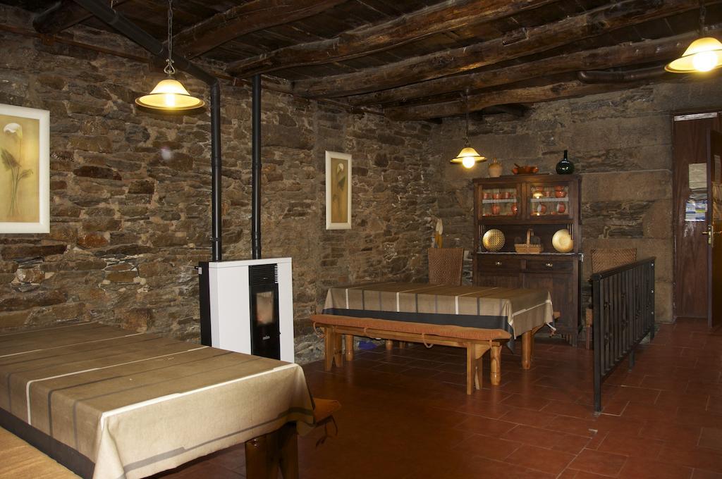 Albergue Los Blasones Sarria Eksteriør billede
