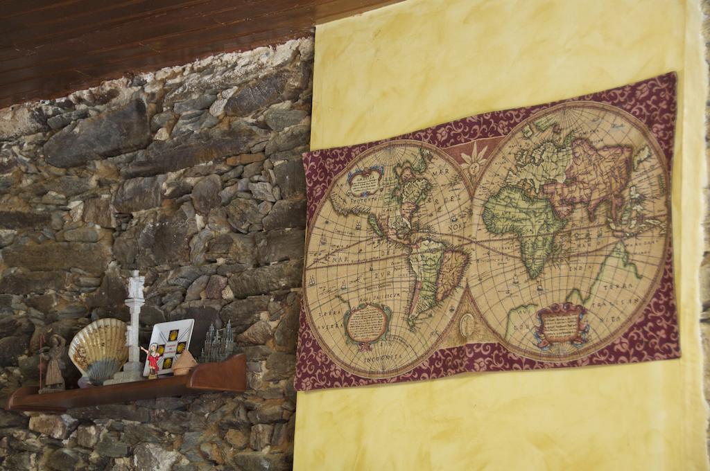 Albergue Los Blasones Sarria Eksteriør billede